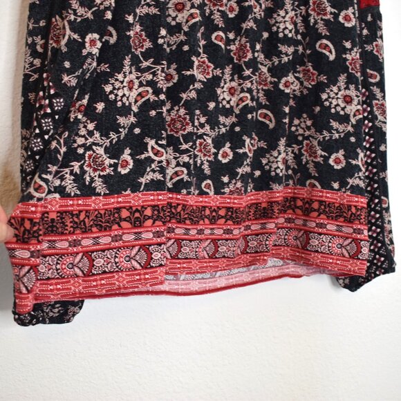 Knox Rose Black and Red Floral Blouse - Picture 6 of 16